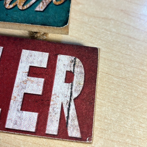 Welcome To Our Trailer sign - Picture 3 of 3